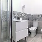Frida Oda ve Kahvaltı 4*